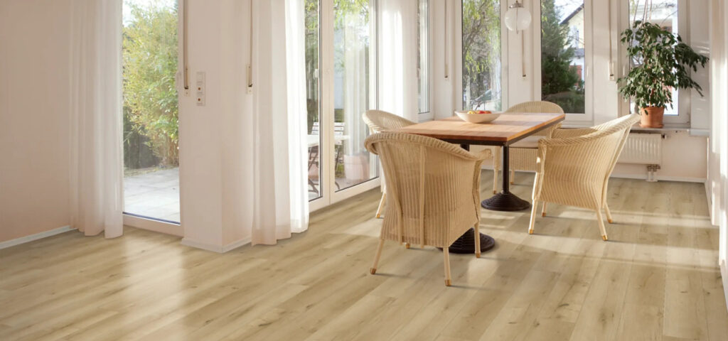 dining room with luxury vinyl plank tile flooring